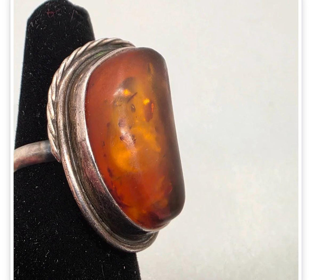 Vintage Modernist Sterling Silver and Amber Ring – Estate Find |Size 6.25|