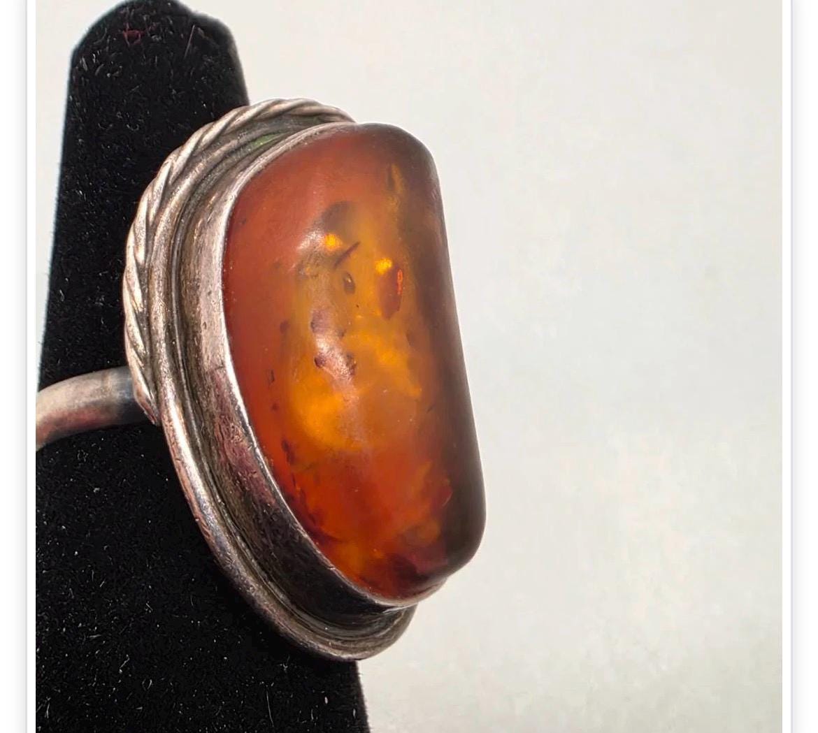 Vintage Modernist Sterling Silver and Amber Ring – Estate Find |Size 6.25|