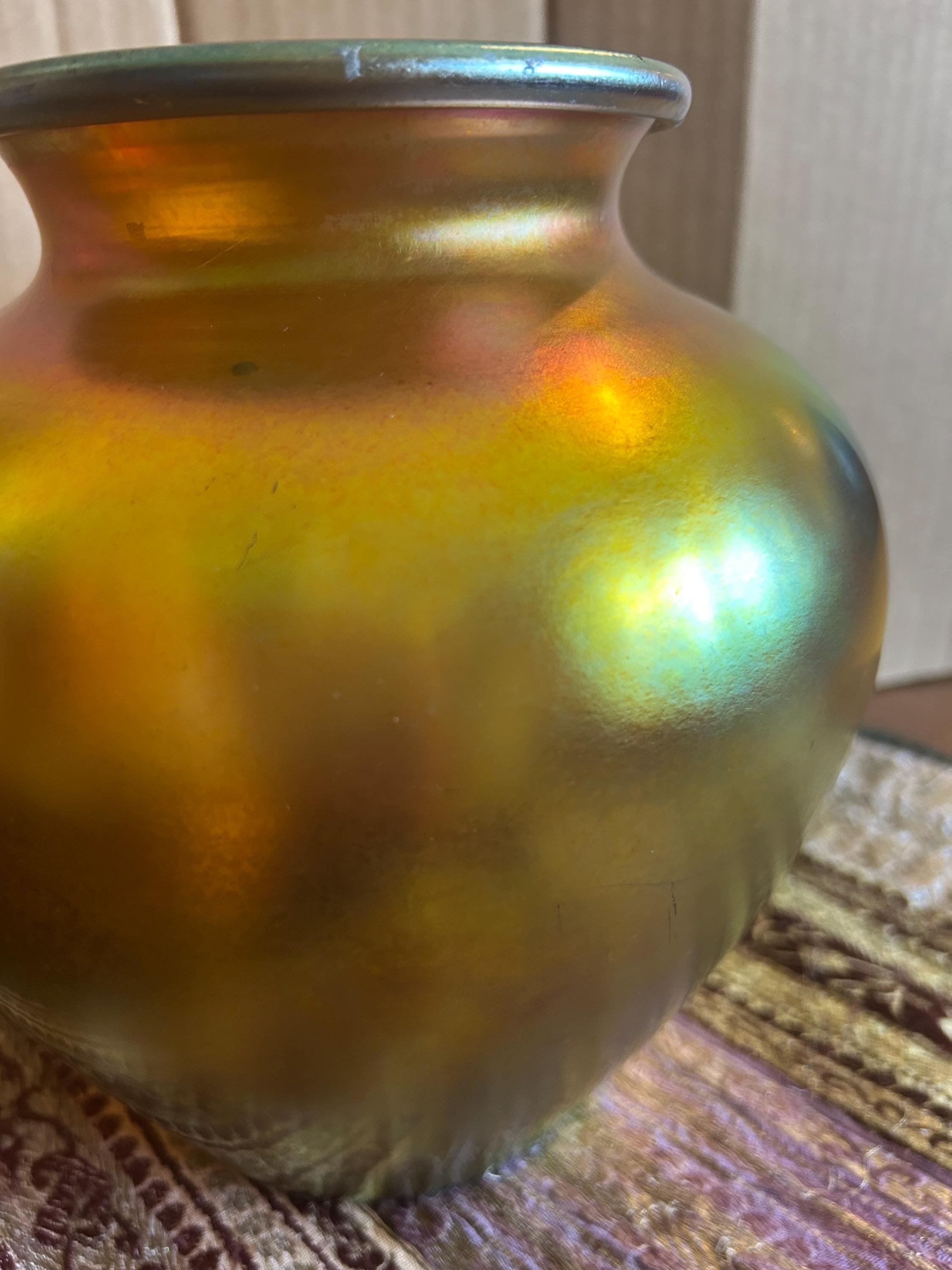 Antique Steuben Gold Aurene Art Glass Vase Shape 2683 Signed Frederick Carder c 1910, 8 Inch Iridescent Gold Favrile Glass Swollen Shoulder