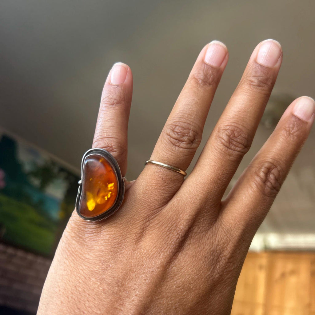 Vintage Modernist Sterling Silver and Amber Ring – Estate Find |Size 6.25|