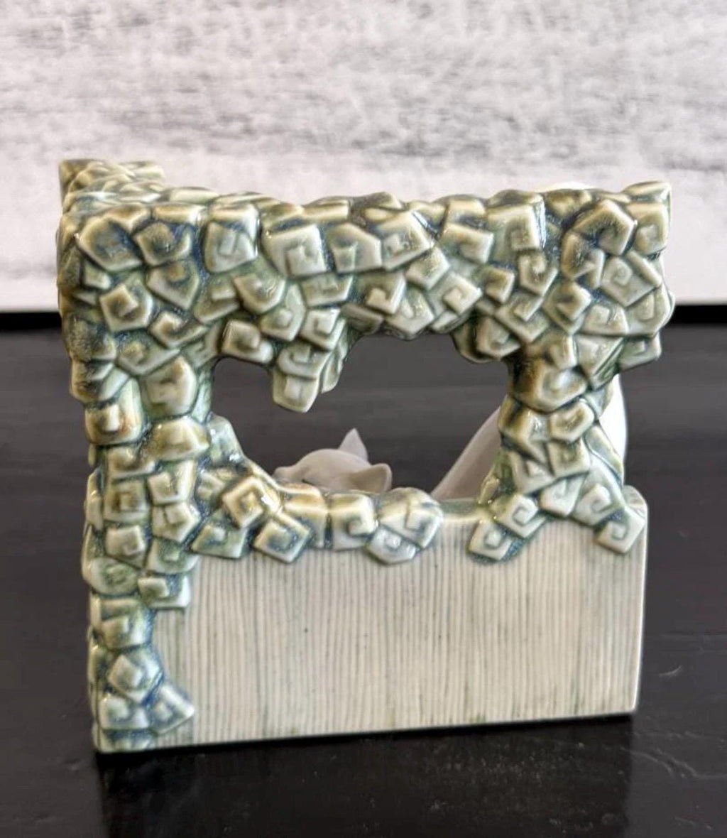Vintage Lladro Kitten Porcelain Figurine, Green Stone Arbor (#8070)