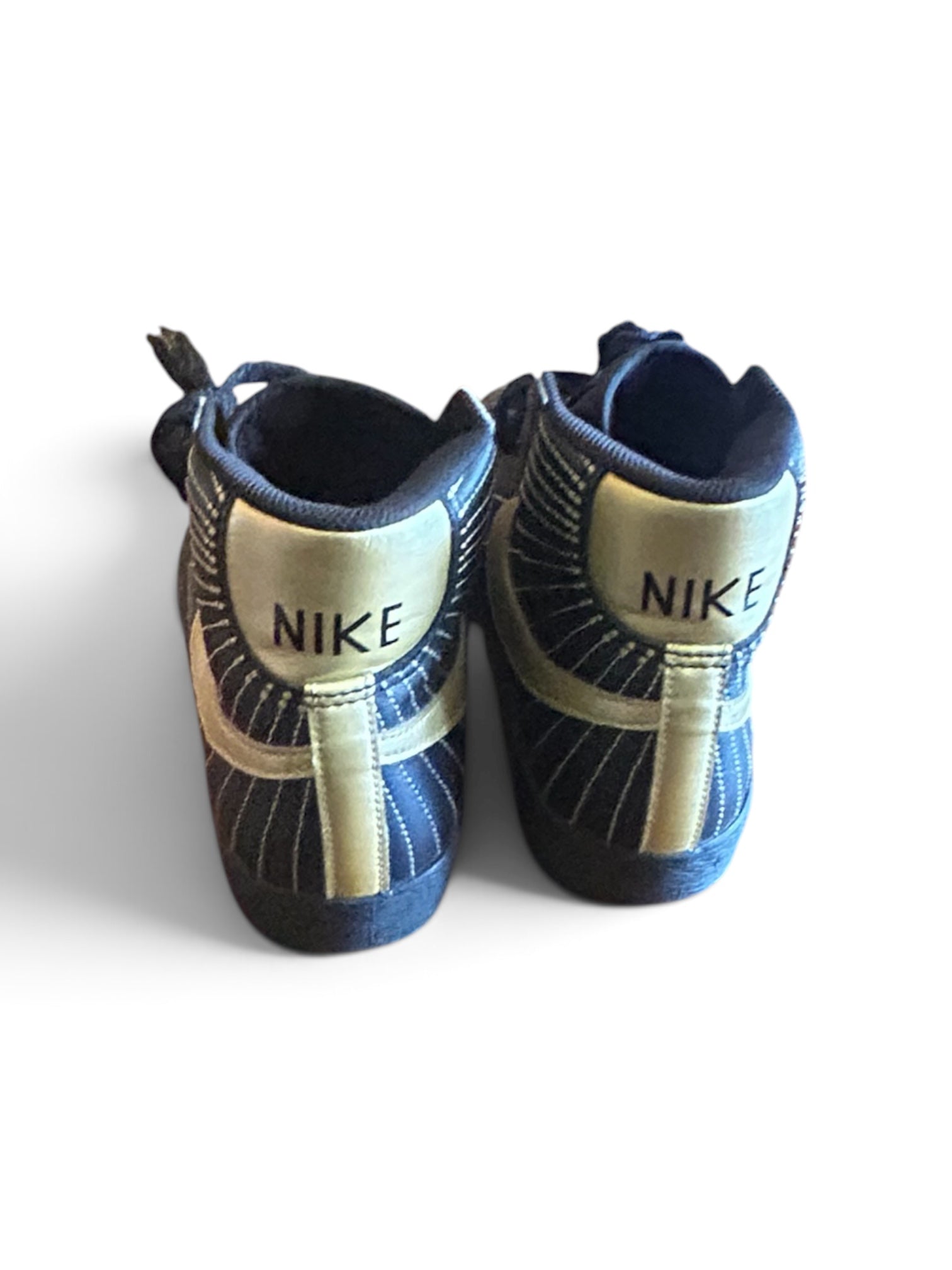 Nike WMNS Blazer High "Black / Metallic Gold" Hercules Beetle Vintage 2009 | Sz 8.5 | Collectible Sneaker
