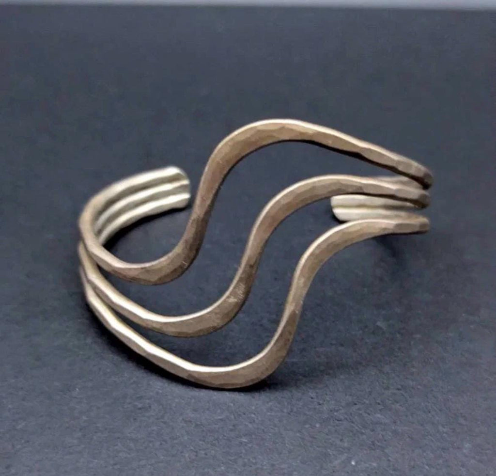 Vintage GERALD STINN Modernist STERLING Silver Triple Wave Cuff Bracelet 23.6g