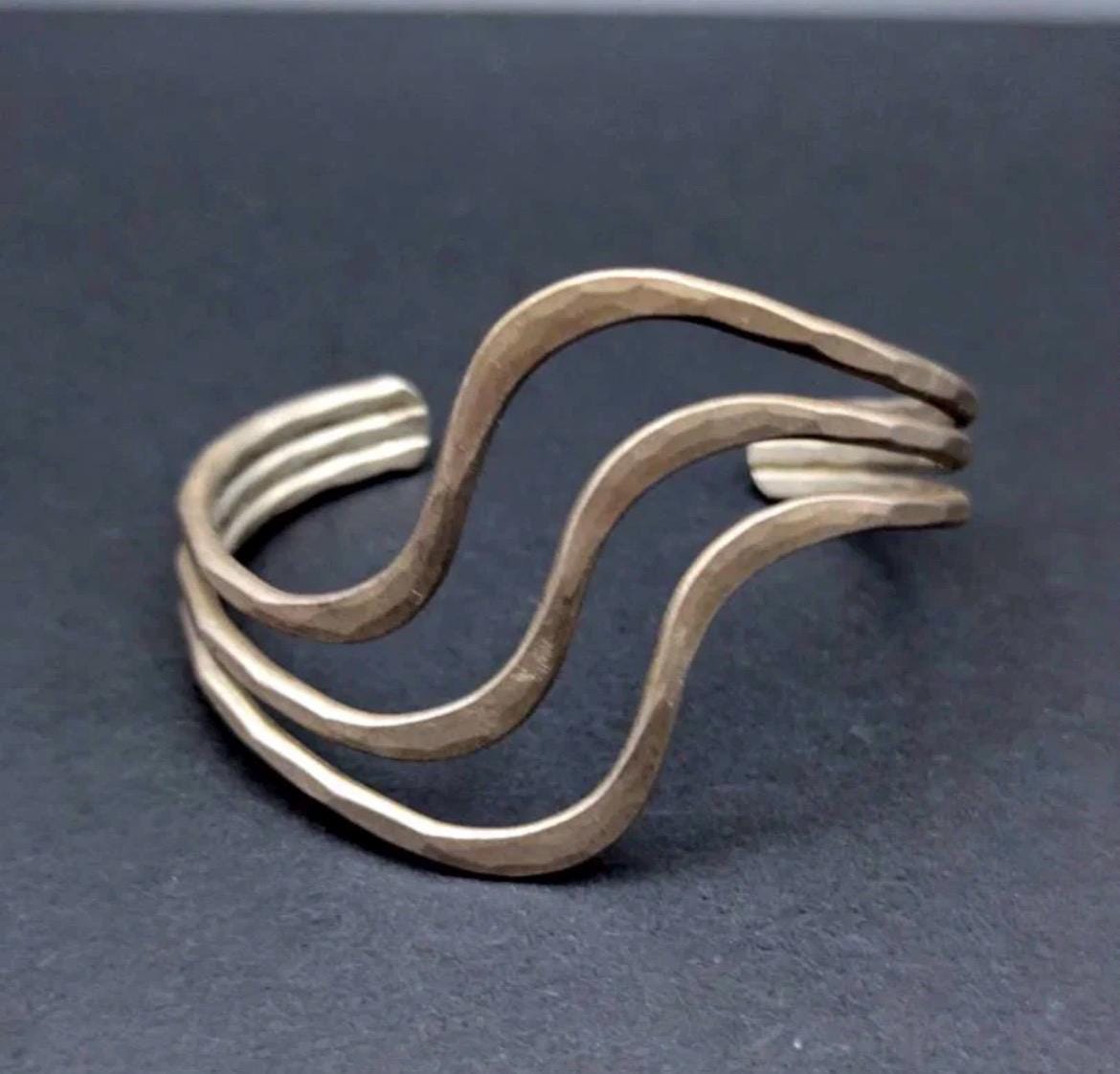 Vintage GERALD STINN Modernist STERLING Silver Triple Wave Cuff Bracelet 23.6g