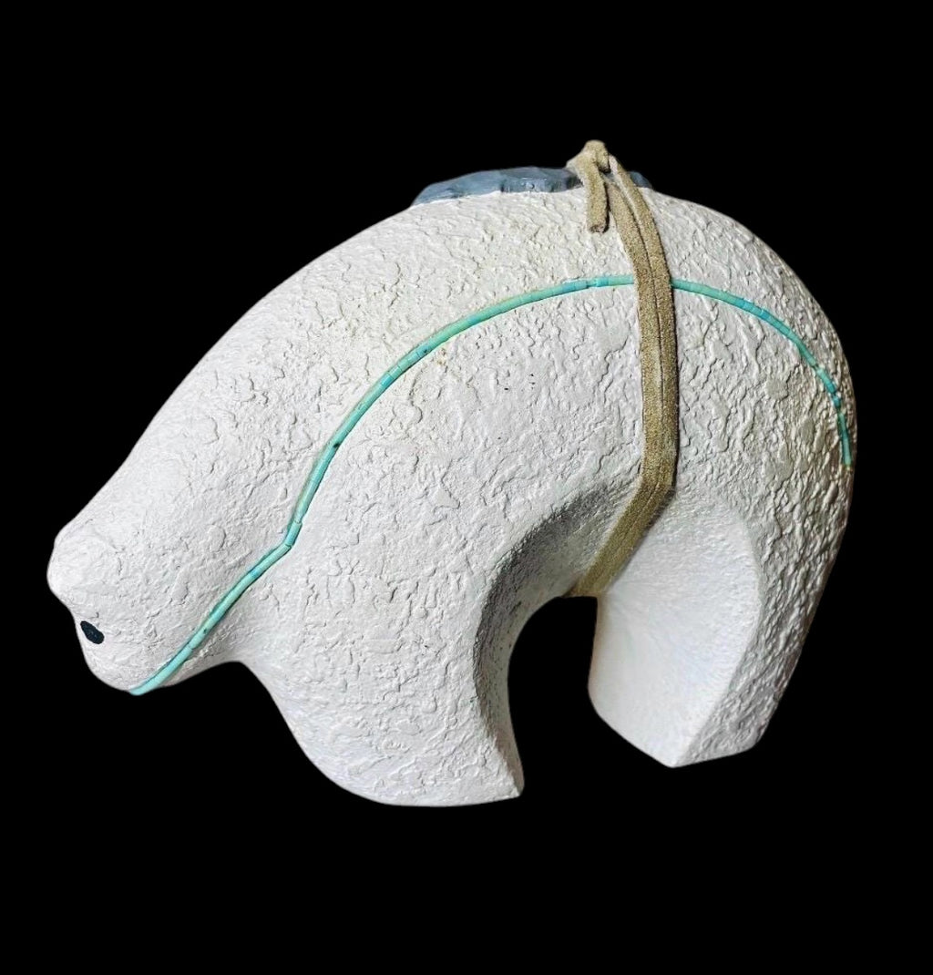 Jobeth Maize — Vintage Zuni Bear Sculpture with Navajo Beadwork