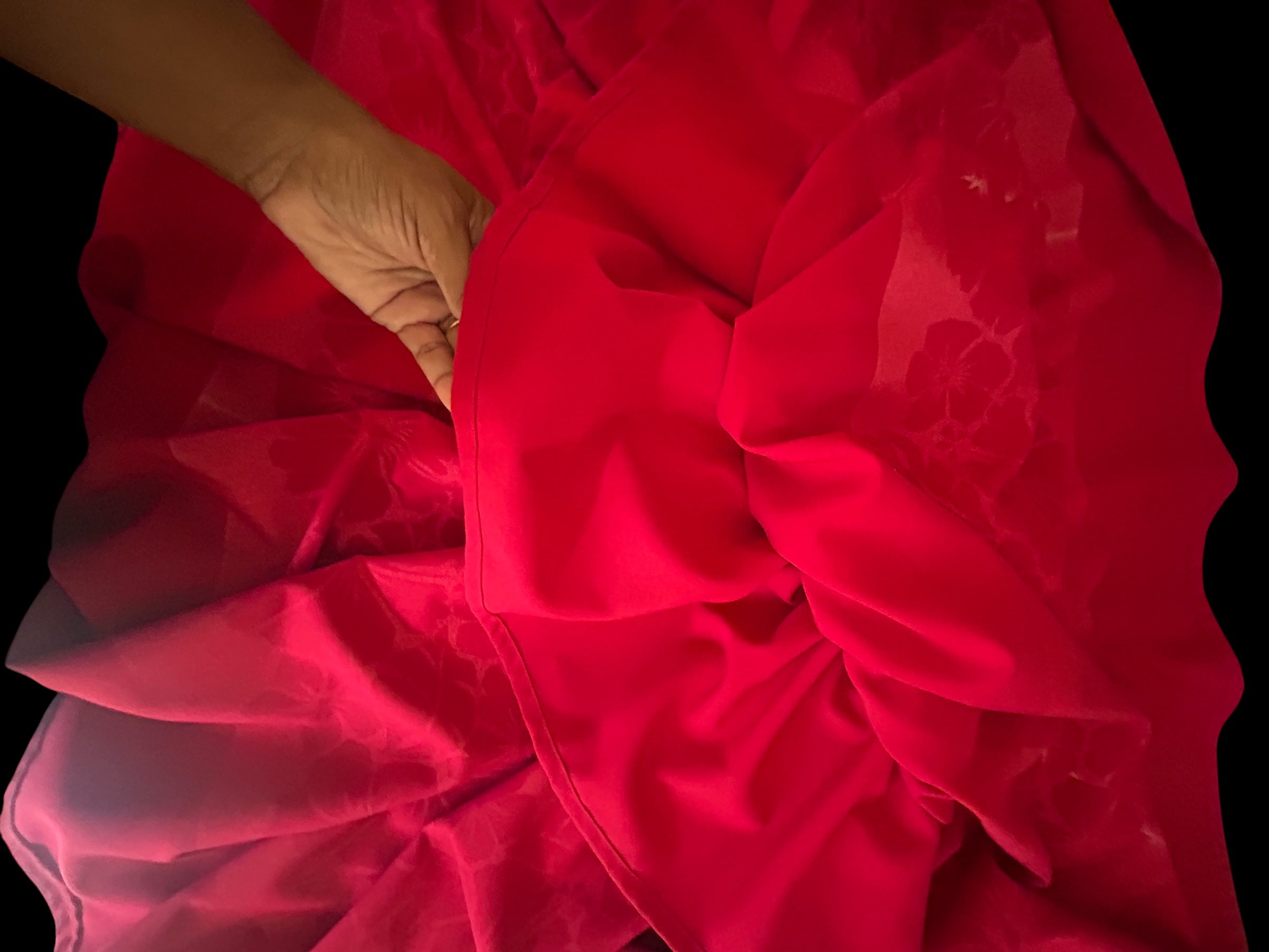Vintage Lined Red Floral Pa’u Hula Skirt  | 28" Waist