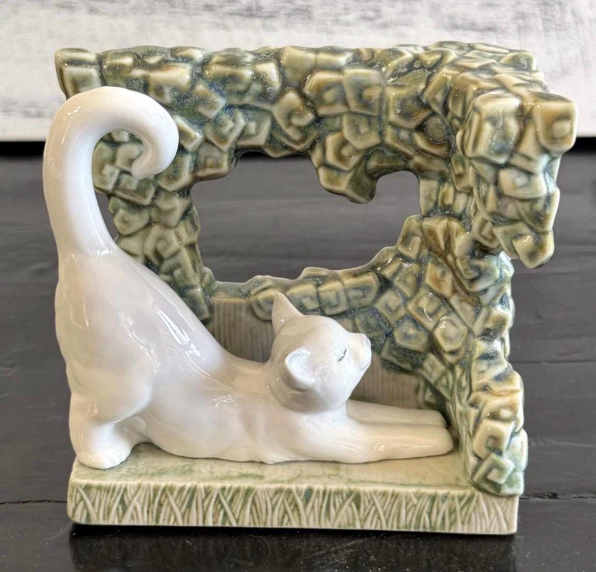Vintage Lladro Kitten Porcelain Figurine, Green Stone Arbor (#8070)