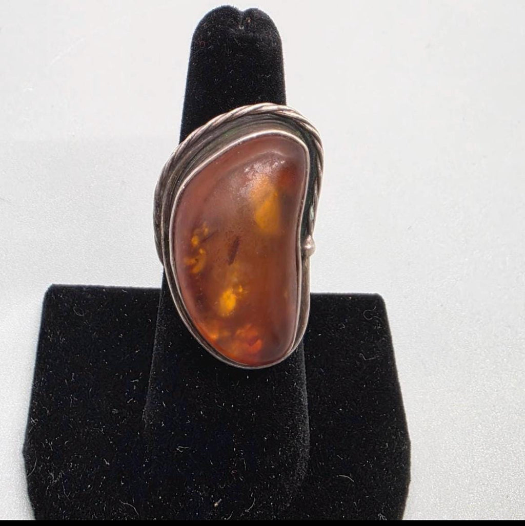 Vintage Modernist Sterling Silver and Amber Ring – Estate Find |Size 6.25|