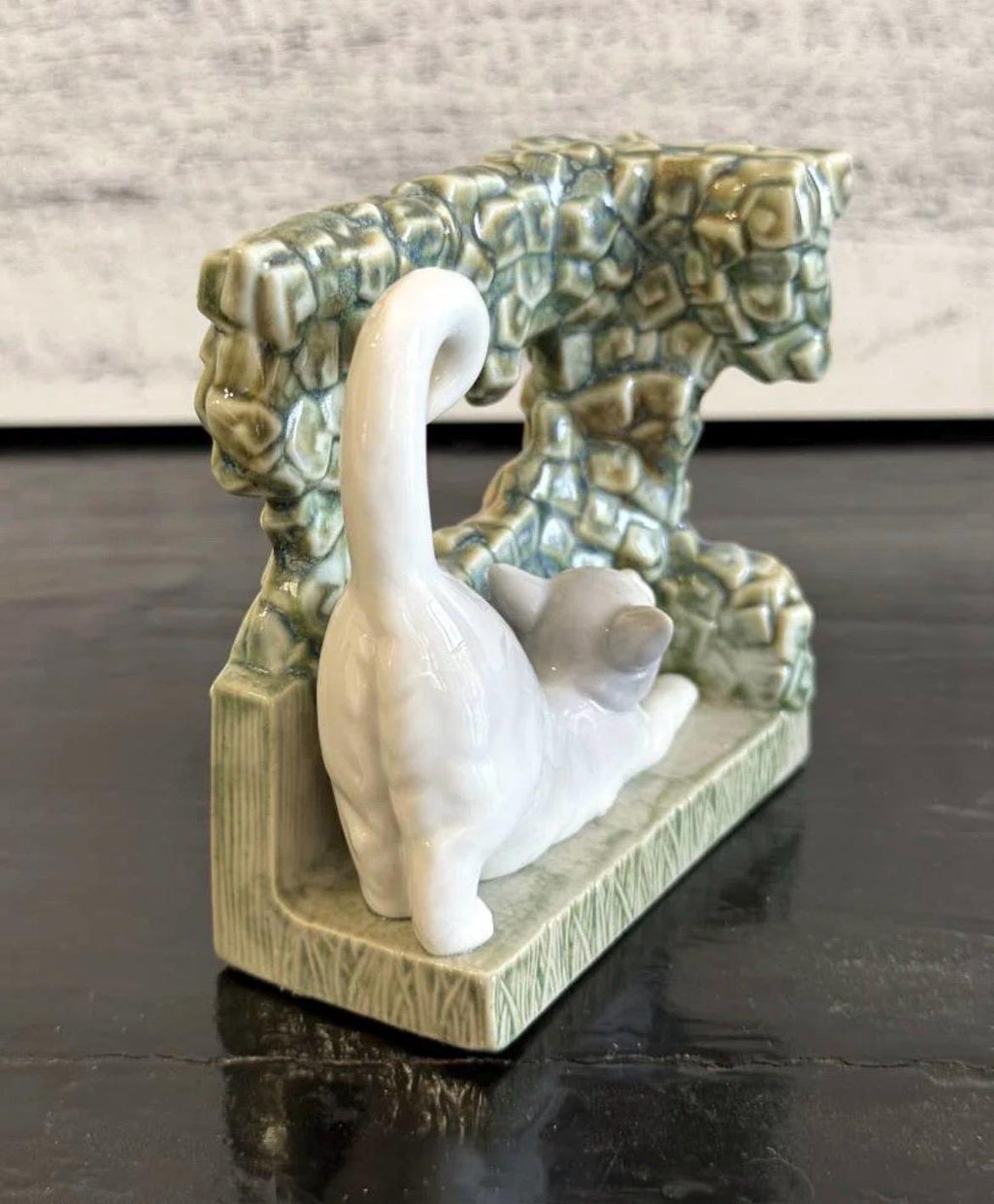 Vintage Lladro Kitten Porcelain Figurine, Green Stone Arbor (#8070)
