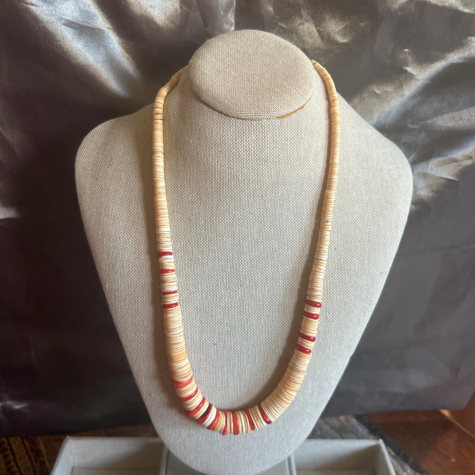 Vintage Santo Domingo Style Heishi Necklace - 58g - Genuine Shell & Coral - 18"