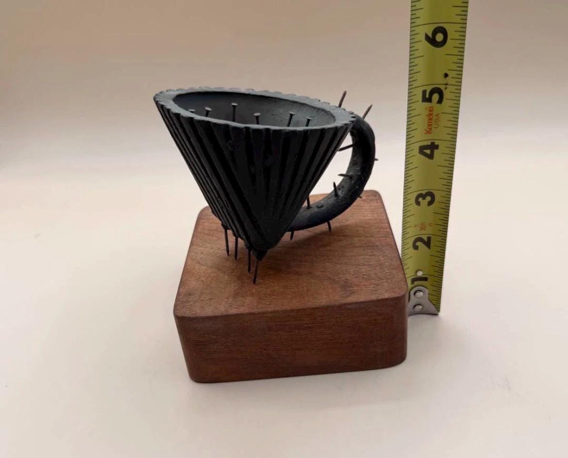 Brutalist Bronze Nail Mug Sculpture – Mid-Century Modern Walnut Base Deco